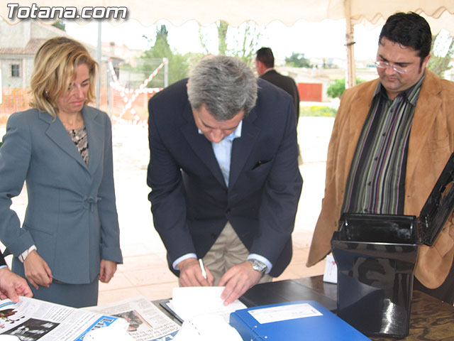 SE COLOCA LA PRIMERA PIEDRA DEL CENTRO MUNICIPAL DE PERSONAS MAYORES EN EL PARETÓN, CON UN PRESUPUESTO DE 220.000 EUROS - 7