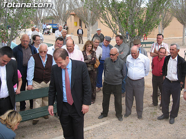SE COLOCA LA PRIMERA PIEDRA DEL CENTRO MUNICIPAL DE PERSONAS MAYORES EN EL PARETÓN, CON UN PRESUPUESTO DE 220.000 EUROS - 16