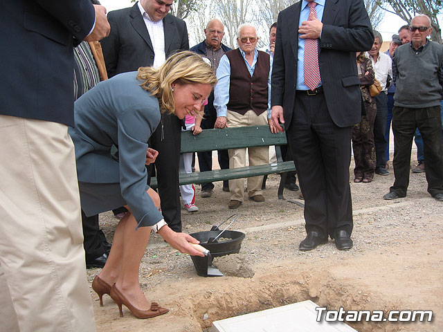 SE COLOCA LA PRIMERA PIEDRA DEL CENTRO MUNICIPAL DE PERSONAS MAYORES EN EL PARETÓN, CON UN PRESUPUESTO DE 220.000 EUROS - 17