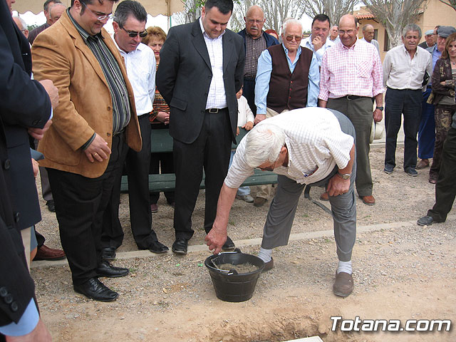 SE COLOCA LA PRIMERA PIEDRA DEL CENTRO MUNICIPAL DE PERSONAS MAYORES EN EL PARETÓN, CON UN PRESUPUESTO DE 220.000 EUROS - 22
