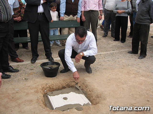 SE COLOCA LA PRIMERA PIEDRA DEL CENTRO MUNICIPAL DE PERSONAS MAYORES EN EL PARETÓN, CON UN PRESUPUESTO DE 220.000 EUROS - 27