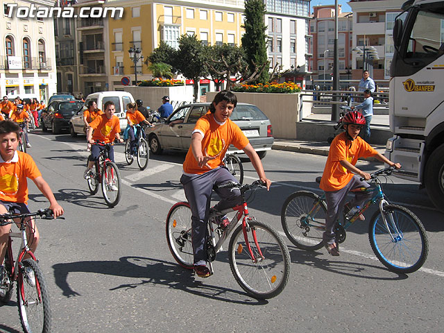 EL DESAYUNO SALUDABLE Y EL PASEO EN BICICLETA CLAUSURAN LAS ACTIVIDADES DE LA SEMANA DE LA SALUD Y LA ACTIVIDAD FÍSICA - 24