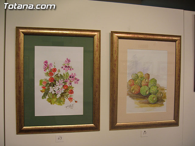 LA CONCEJAL DE CULTURA INAUGURA LA EXPOSICIÓN DE PINTURA DE FRANCISCO ALARTE ENTRE FLORES Y FRUTOS - 10