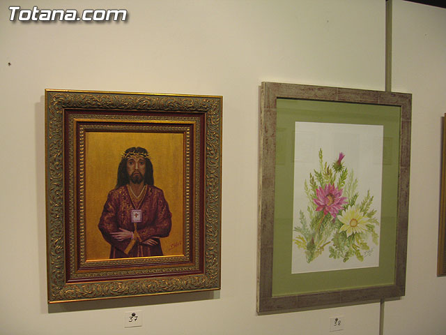 LA CONCEJAL DE CULTURA INAUGURA LA EXPOSICIÓN DE PINTURA DE FRANCISCO ALARTE ENTRE FLORES Y FRUTOS - 6
