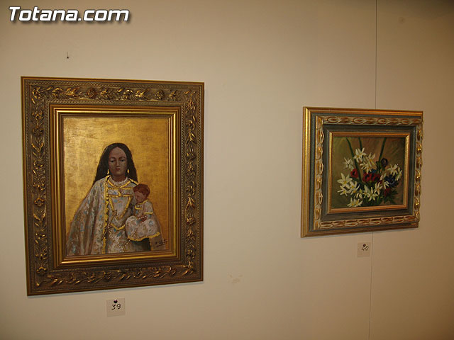 LA CONCEJAL DE CULTURA INAUGURA LA EXPOSICIÓN DE PINTURA DE FRANCISCO ALARTE ENTRE FLORES Y FRUTOS - 7