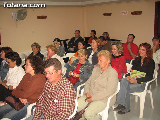 EL CONSEJERO DE EDUCACIÓN PARTICIPA EN UN ACTO SECTORIAL CON REPRESENTANTES DE LA COMUNIDAD EDUCATIVA DE TOTANA PARA ABORDAR CUESTIONES RELACIONADAS CON ESTA MATERIA Y LA LOE - 8