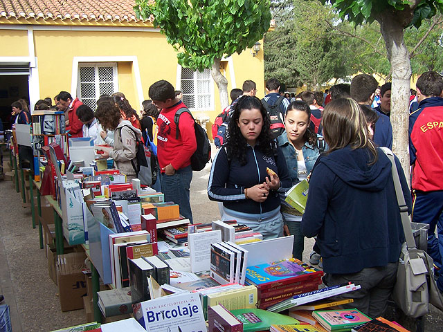 EL IES PRADO MAYOR CELEBRA EL DÍA DEL LIBRO - 3