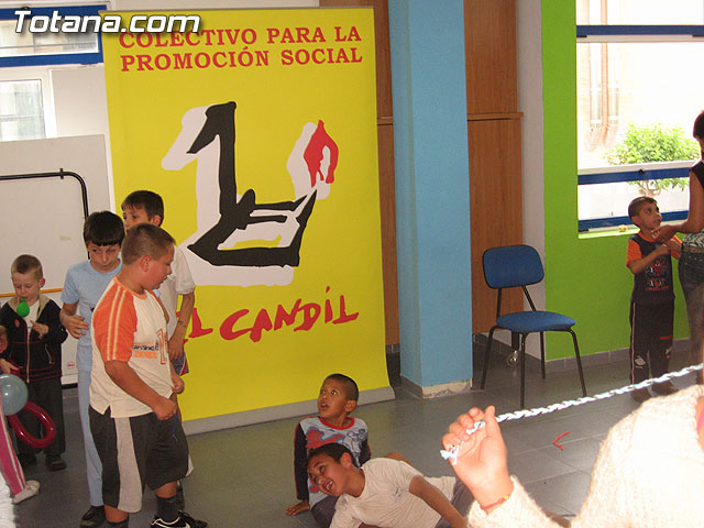 SE INAUGURAN LOS TRABAJOS REALIZADOS EN LA EDUTECA PARCHIS DEL CENTRO SOCIAL EN EL BARRIO DEL PARRAL - 18