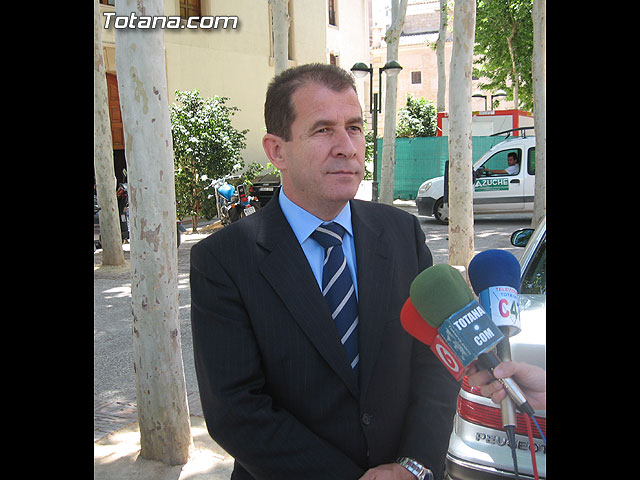 EL PRESIDENTE VALCÁRCEL FIRMA CON LOS 45 AYUNTAMIENTOS DE LA REGIÓN LOS CONVENIOS DE SEGURIDAD CIUDADANA - 37