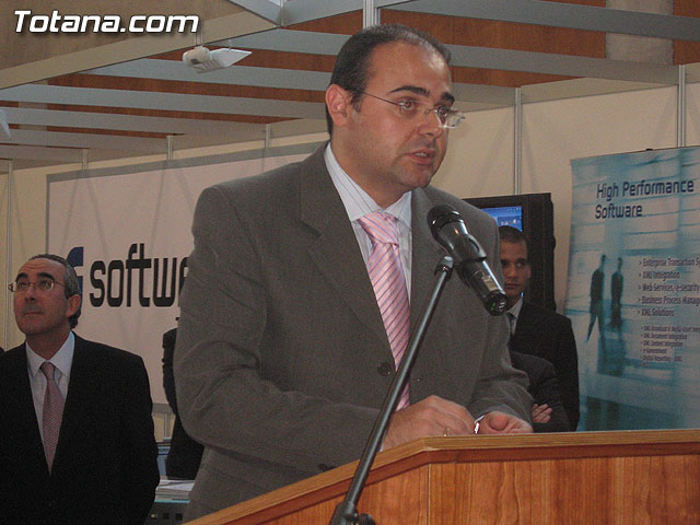 TOTANA.COM ESTUVO PRESENTE EN SICARM 2006, QUE FUE INAUGURADO POR  EL CONSEJERO DE INDUSTRIA Y MEDIO AMBIENTE, BENITO MERCADER Y QUE HA REGISTRADO UN RECORD DE ASISTENCIA - 1
