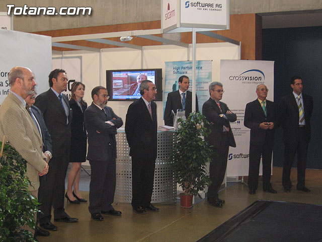 TOTANA.COM ESTUVO PRESENTE EN SICARM 2006, QUE FUE INAUGURADO POR  EL CONSEJERO DE INDUSTRIA Y MEDIO AMBIENTE, BENITO MERCADER Y QUE HA REGISTRADO UN RECORD DE ASISTENCIA - 4