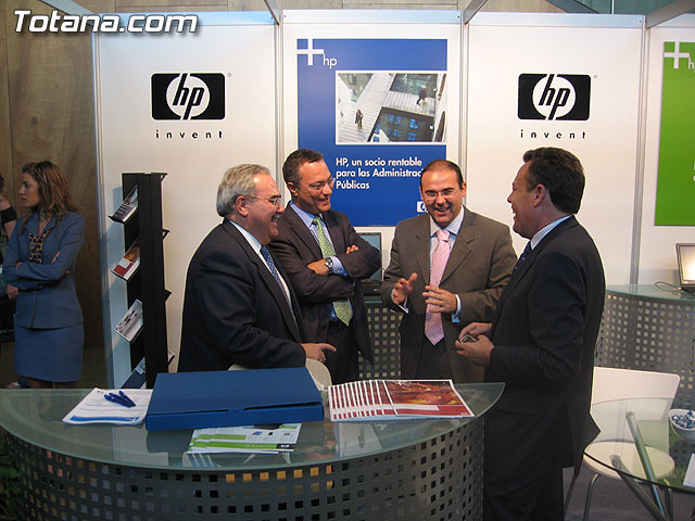 TOTANA.COM ESTUVO PRESENTE EN SICARM 2006, QUE FUE INAUGURADO POR  EL CONSEJERO DE INDUSTRIA Y MEDIO AMBIENTE, BENITO MERCADER Y QUE HA REGISTRADO UN RECORD DE ASISTENCIA - 7