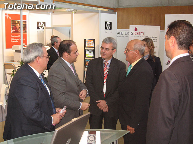 TOTANA.COM ESTUVO PRESENTE EN SICARM 2006, QUE FUE INAUGURADO POR  EL CONSEJERO DE INDUSTRIA Y MEDIO AMBIENTE, BENITO MERCADER Y QUE HA REGISTRADO UN RECORD DE ASISTENCIA - 9