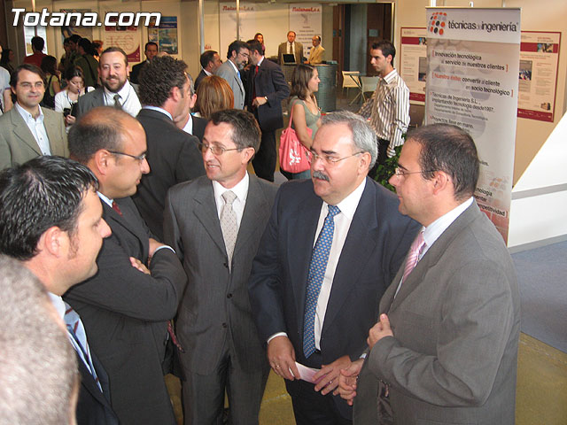 TOTANA.COM ESTUVO PRESENTE EN SICARM 2006, QUE FUE INAUGURADO POR  EL CONSEJERO DE INDUSTRIA Y MEDIO AMBIENTE, BENITO MERCADER Y QUE HA REGISTRADO UN RECORD DE ASISTENCIA - 16