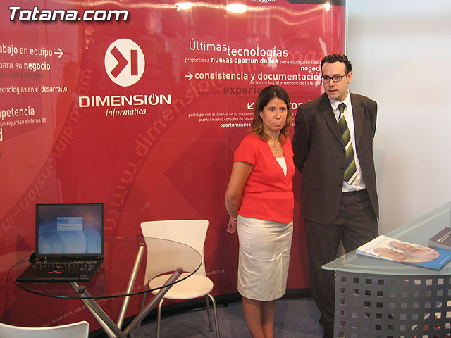 TOTANA.COM ESTUVO PRESENTE EN SICARM 2006, QUE FUE INAUGURADO POR  EL CONSEJERO DE INDUSTRIA Y MEDIO AMBIENTE, BENITO MERCADER Y QUE HA REGISTRADO UN RECORD DE ASISTENCIA - 17