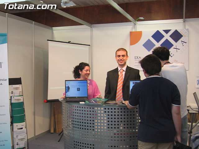 TOTANA.COM ESTUVO PRESENTE EN SICARM 2006, QUE FUE INAUGURADO POR  EL CONSEJERO DE INDUSTRIA Y MEDIO AMBIENTE, BENITO MERCADER Y QUE HA REGISTRADO UN RECORD DE ASISTENCIA - 28