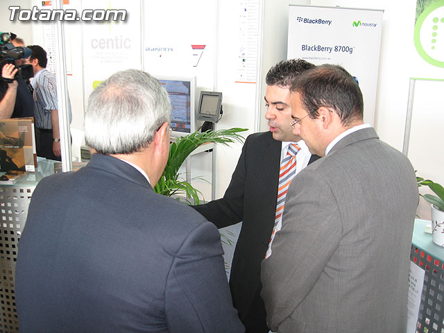 TOTANA.COM ESTUVO PRESENTE EN SICARM 2006, QUE FUE INAUGURADO POR  EL CONSEJERO DE INDUSTRIA Y MEDIO AMBIENTE, BENITO MERCADER Y QUE HA REGISTRADO UN RECORD DE ASISTENCIA - 36