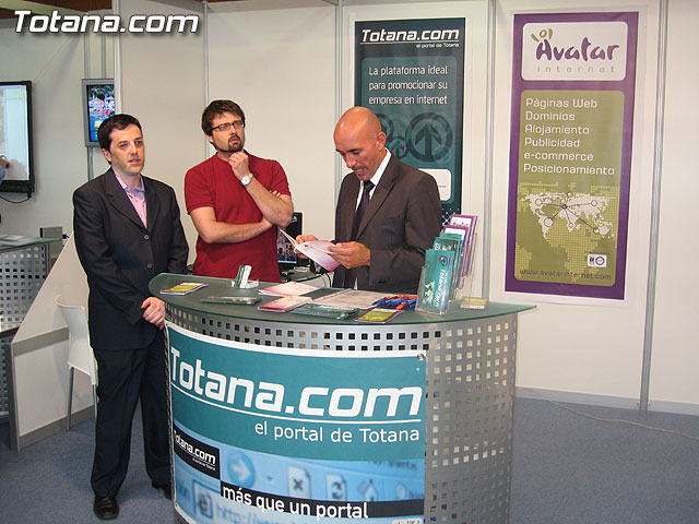 TOTANA.COM ESTUVO PRESENTE EN SICARM 2006, QUE FUE INAUGURADO POR  EL CONSEJERO DE INDUSTRIA Y MEDIO AMBIENTE, BENITO MERCADER Y QUE HA REGISTRADO UN RECORD DE ASISTENCIA - 37