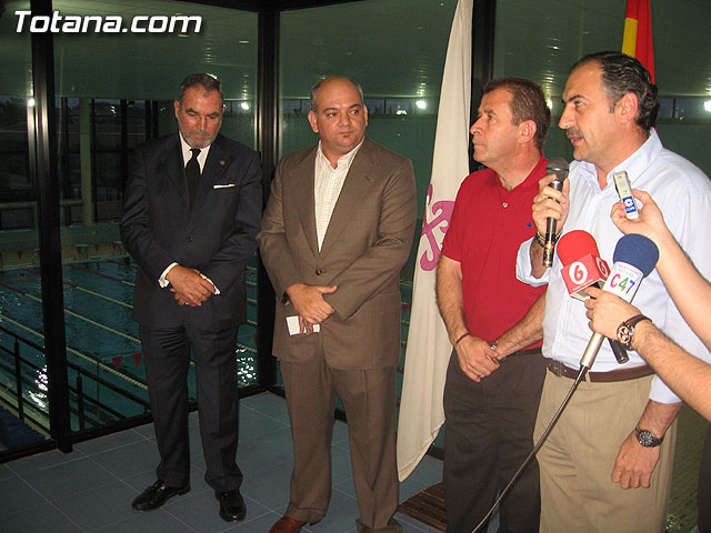 AUTORIDADES LOCALES INAUGURAN UNA GALERA DE TIRO DE ARMAS NEUMTICAS EN LOS STANOS DE LA PISCINA MUNICIPAL CUBIERTA - 21