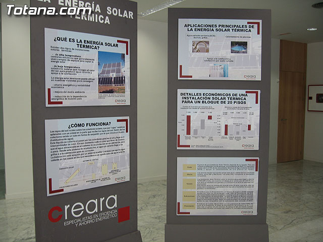 ALUMNOS CENTROS ENSEANZA VISITARN EXPOSICIN SOBRE ENERGAS RENOVABLES Y AHORRO ENERGTICO EN EL AYUNTAMIENTO - 8