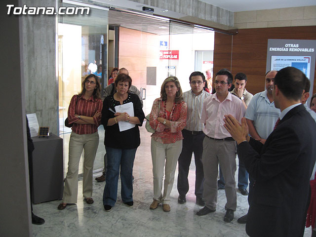 ALUMNOS CENTROS ENSEÑANZA VISITARÁN EXPOSICIÓN SOBRE ENERGÍAS RENOVABLES Y AHORRO ENERGÉTICO EN EL AYUNTAMIENTO - 16