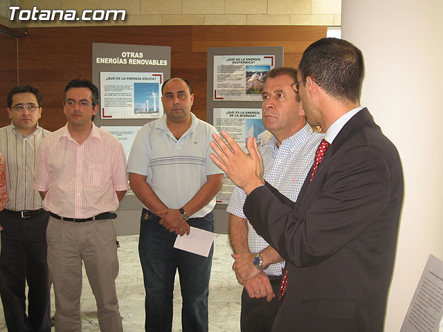 ALUMNOS CENTROS ENSEÑANZA VISITARÁN EXPOSICIÓN SOBRE ENERGÍAS RENOVABLES Y AHORRO ENERGÉTICO EN EL AYUNTAMIENTO - 17