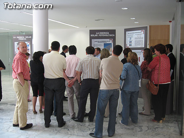 ALUMNOS CENTROS ENSEANZA VISITARN EXPOSICIN SOBRE ENERGAS RENOVABLES Y AHORRO ENERGTICO EN EL AYUNTAMIENTO - 19