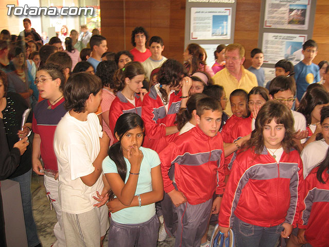 ALUMNOS CENTROS ENSEÑANZA VISITARÁN EXPOSICIÓN SOBRE ENERGÍAS RENOVABLES Y AHORRO ENERGÉTICO EN EL AYUNTAMIENTO - 25