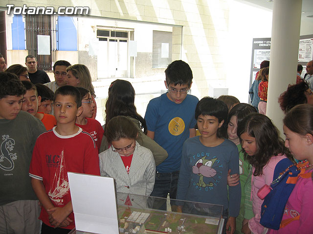 ALUMNOS CENTROS ENSEÑANZA VISITARÁN EXPOSICIÓN SOBRE ENERGÍAS RENOVABLES Y AHORRO ENERGÉTICO EN EL AYUNTAMIENTO - 27