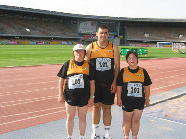 DOS ALUMNOS TOTANEROS DEL CENTRO OCUPACIONAL JOSÉ MOYÁ TRILLA, ENTRE LOS CINCO MEJORES DE ESPAÑA EN EL CAMPEONATO DE ATLETISMO PARA DISCAPACITADOS PSÍQUICOS (2006) - 24