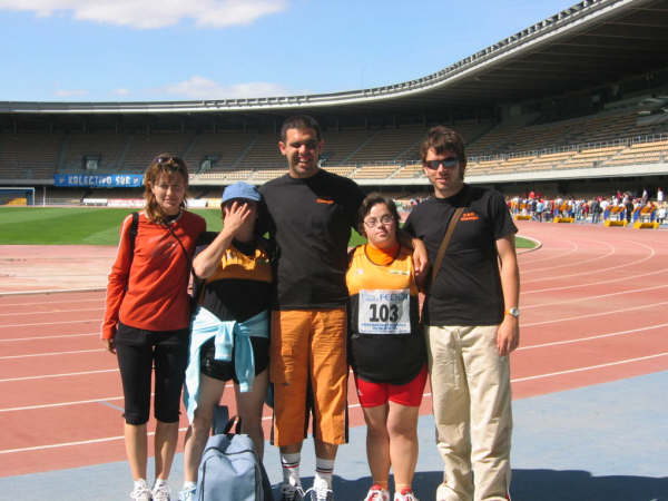 DOS ALUMNOS TOTANEROS DEL CENTRO OCUPACIONAL JOSÉ MOYÁ TRILLA, ENTRE LOS CINCO MEJORES DE ESPAÑA EN EL CAMPEONATO DE ATLETISMO PARA DISCAPACITADOS PSÍQUICOS (2006) - 39