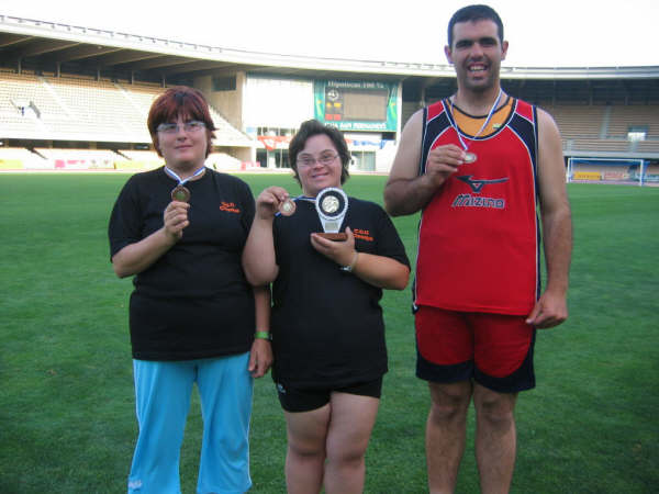 DOS ALUMNOS TOTANEROS DEL CENTRO OCUPACIONAL JOSÉ MOYÁ TRILLA, ENTRE LOS CINCO MEJORES DE ESPAÑA EN EL CAMPEONATO DE ATLETISMO PARA DISCAPACITADOS PSÍQUICOS (2006) - 85