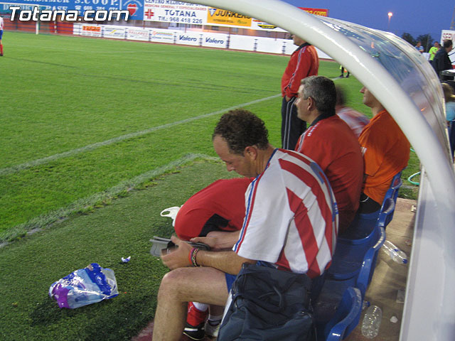 LA CONCEJALIA DE DEPORTES Y LOS DELEGADOS DE EQUIPO DE LA LIGA DE FÚTBOL AFICIONADO HOMENAJEARON A JUAN CAYUELA SÁNCHEZ “EL ZURO” EN SU DESPEDIDA COMO ÁRBITRO DE FÚTBOL AFICIONADO - 7