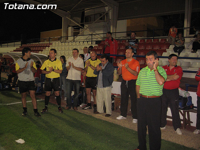 LA CONCEJALIA DE DEPORTES Y LOS DELEGADOS DE EQUIPO DE LA LIGA DE FÚTBOL AFICIONADO HOMENAJEARON A JUAN CAYUELA SÁNCHEZ “EL ZURO” EN SU DESPEDIDA COMO ÁRBITRO DE FÚTBOL AFICIONADO - 22