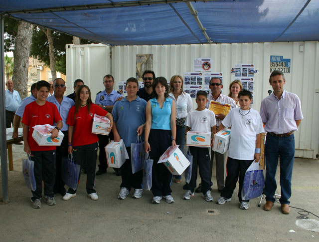 LOS ALUMNOS DEL EQUIPO DE EDUCACIÓN VIAL DE TOTANA SON HOMENAJEADOS EN LA CLAUSURA DEL CURSO EN TORRE PACHECO - 8