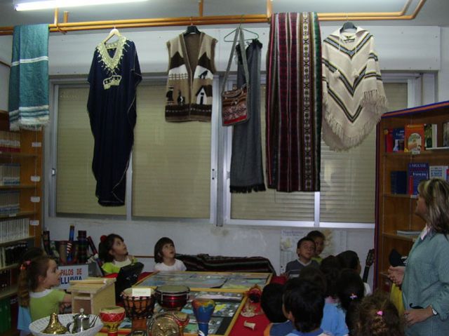 JORNADAS INTERCULTURALES 2006 C.P. COMARCAL - 19