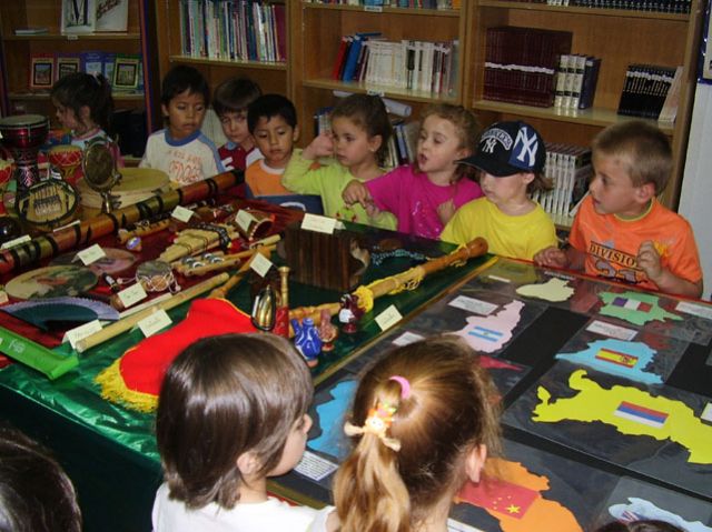 JORNADAS INTERCULTURALES 2006 C.P. COMARCAL - 33