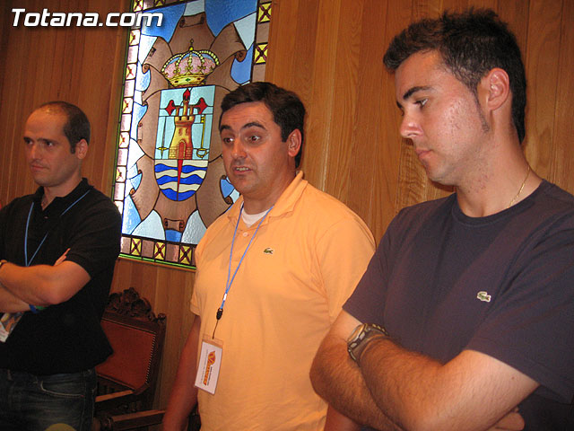 LOS CONCEJALES DE DEPORTES Y DE TURISMO RECIBIERON EN UN ACTO INSTUCIONAL A LAS DELEGACIONES DE LOS PARTICIPANTES EN LA COPA DEL SOL 2006 - 22