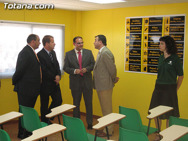 TOTANA CUENTA DESDE HOY CON UN ECOPARQUE QUE PERMITIRÁ UN MAYOR CONTROL DE LOS RESIDUOS - 22