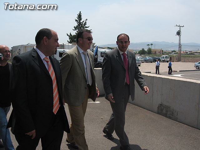 TOTANA CUENTA DESDE HOY CON UN ECOPARQUE QUE PERMITIRÁ UN MAYOR CONTROL DE LOS RESIDUOS - 31