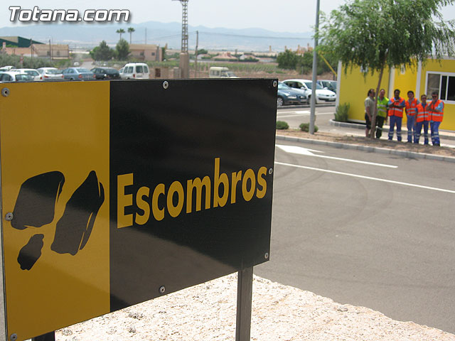 TOTANA CUENTA DESDE HOY CON UN ECOPARQUE QUE PERMITIRÁ UN MAYOR CONTROL DE LOS RESIDUOS - 32