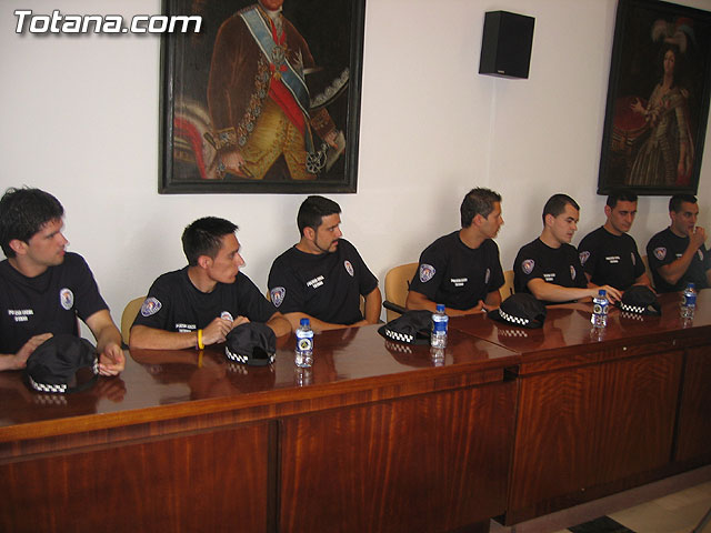 SE CELEBRA EL ACTO DE TOMA DE POSESIÓN DE LOS SIETE NUEVOS AGENTES Y EL OFICIAL DE LA POLICÍA LOCAL DE TOTANA - 58