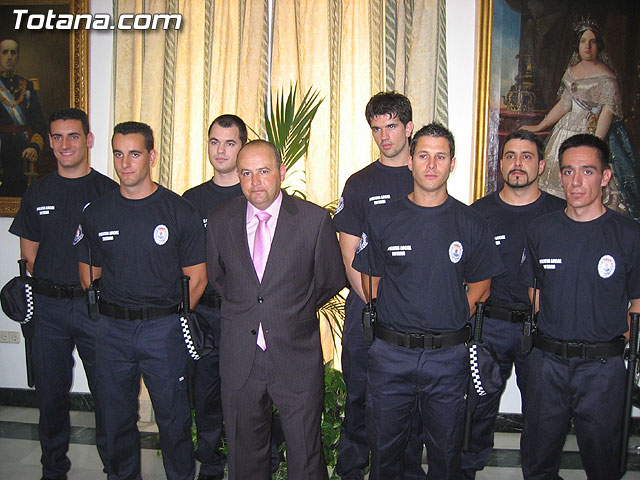 SE CELEBRA EL ACTO DE TOMA DE POSESIÓN DE LOS SIETE NUEVOS AGENTES Y EL OFICIAL DE LA POLICÍA LOCAL DE TOTANA - 88