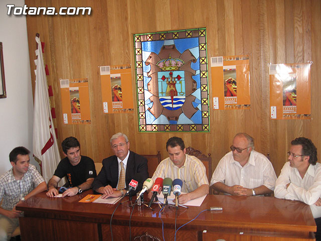 SE PRESENTA EL III ENCUENTRO DE JÓVENES DISEÑADORES Y ARTESANOS DE TOTANA; EN EL QUE SE DAN CITA ALUMNOS DE MADRID, ALCOY Y MURCIA Y ADQUIERE CARÁCTER INTERNACIONAL - 4