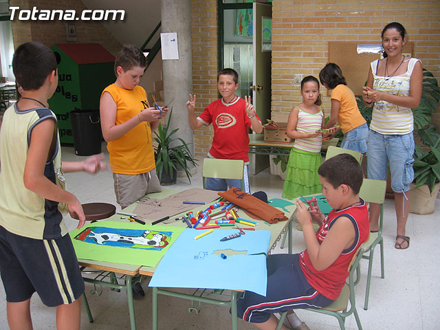 UNOS 250 NIÑOS PARTICIPAN EN LAS ESCUELAS DE VERANO QUE SE CELEBRAN EN JULIO EN LOS COLEGIOS REINA SOFÍA, SANTA EULALIA, TIERNO GALVÁN Y LA MILAGROSA - 1