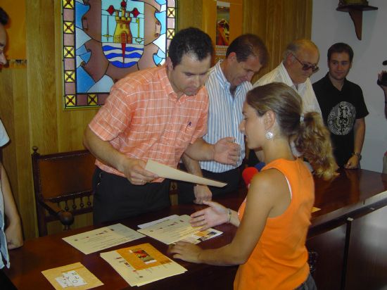 SE CLAUSURA CON ÉXITO DE RESULTADOS EL III ENCUENTRO DE JÓVENES DISEÑADORES Y ARTESANOS DE TOTANA - 8