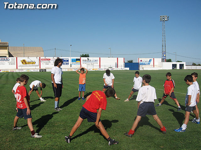 SE PRESENTAN LOS EQUIPOS DE TOTANA QUE PARTICIPAN EN EL TORNEO DE FÚTBOL 7 DE PEÑAS EN BARCELONA - 2