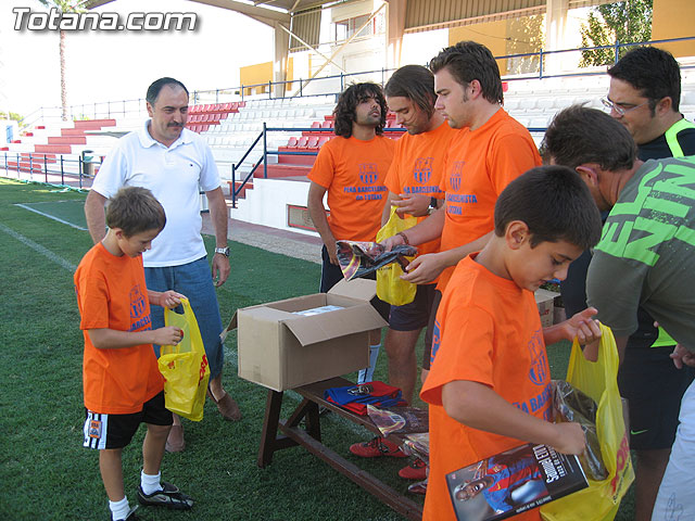 SE PRESENTAN LOS EQUIPOS DE TOTANA QUE PARTICIPAN EN EL TORNEO DE FÚTBOL 7 DE PEÑAS EN BARCELONA - 33