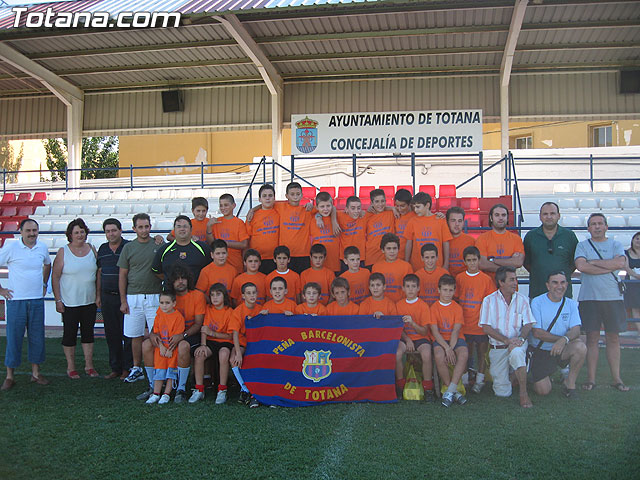 SE PRESENTAN LOS EQUIPOS DE TOTANA QUE PARTICIPAN EN EL TORNEO DE FÚTBOL 7 DE PEÑAS EN BARCELONA - 37