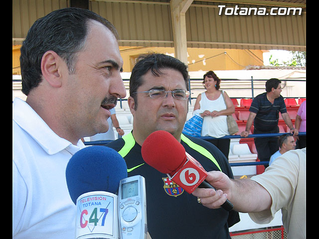 SE PRESENTAN LOS EQUIPOS DE TOTANA QUE PARTICIPAN EN EL TORNEO DE FÚTBOL 7 DE PEÑAS EN BARCELONA - 41